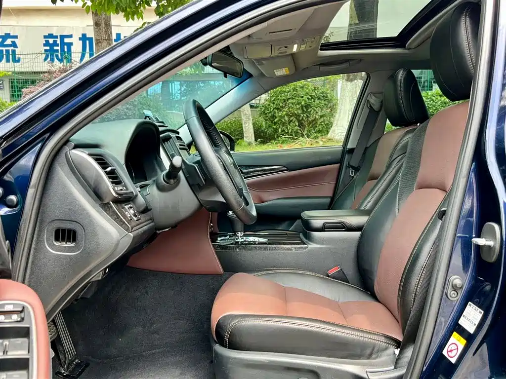 Toyota Crown 2018 2.0T Sport Edition фото 7