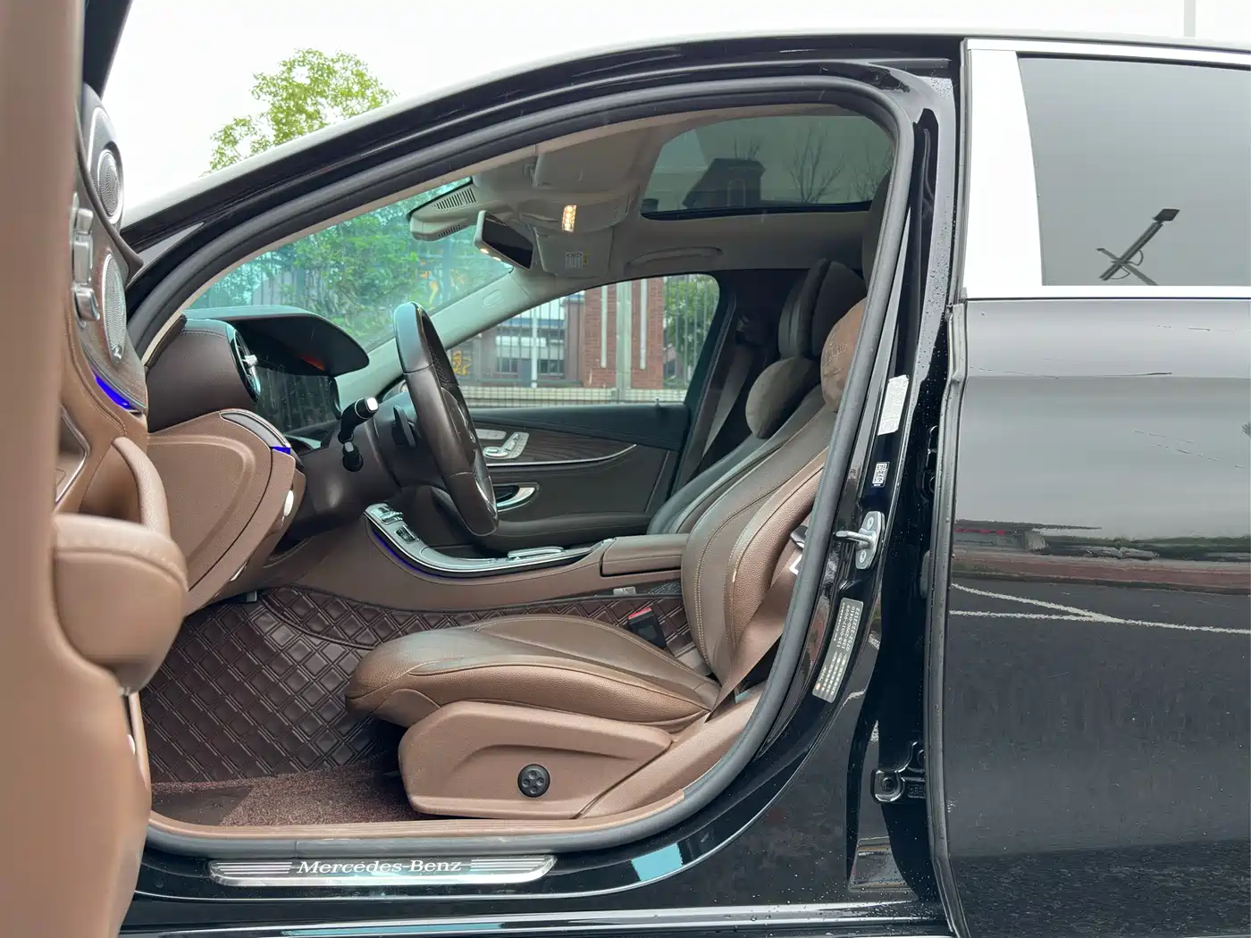 Mercedes-Benz E-Class 2019 Facelift E 300 L Luxury фото 9