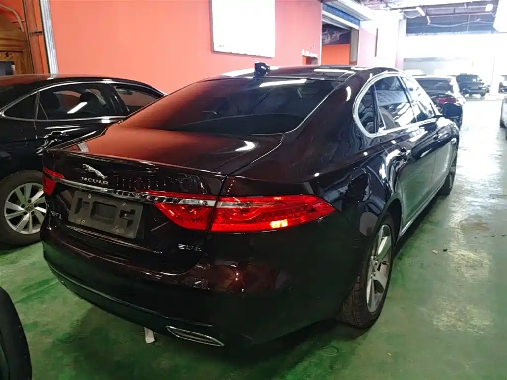 JAGUAR XFL