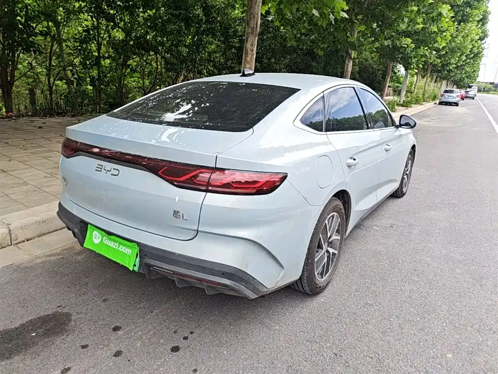 BYD Qin L 2024 DM-i 80KM Superior фото 7