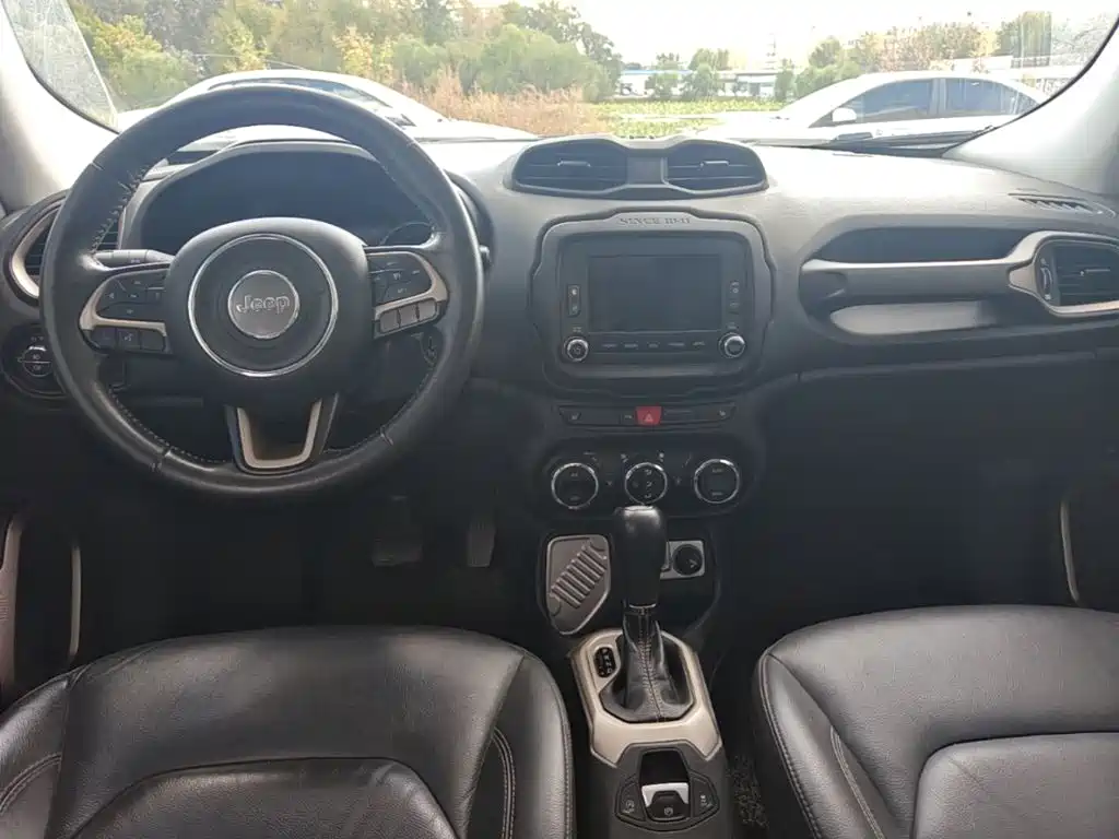 Jeep Renegade 2016 2016 1.4T Automatic Smart
