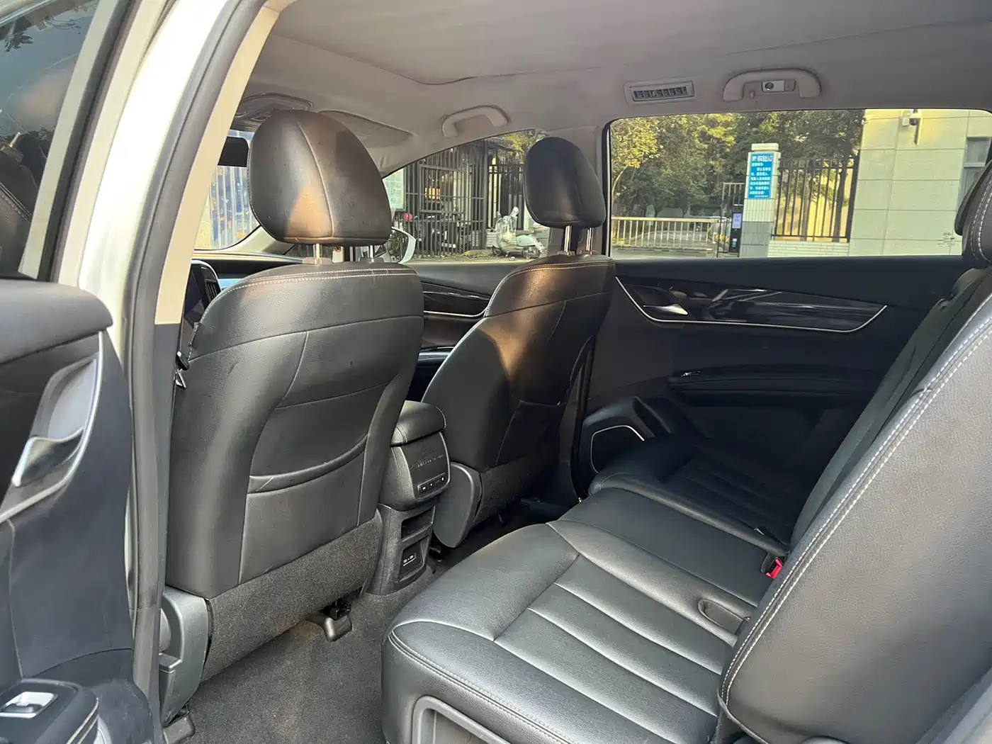 BYD Song MAX 2017 1.5T Auto Smart Elite 7-Seater фото 10