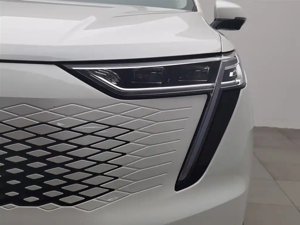 Haval Xiaolong MAX 2023 1.5L Hi4 105 4WD Pilot Edition фото 7