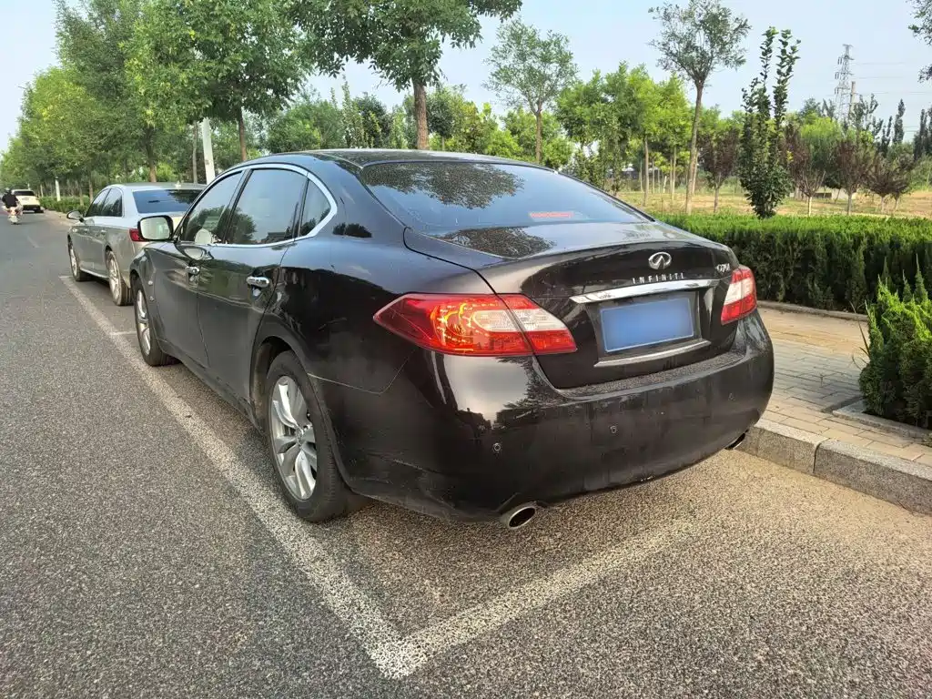 Infiniti Q70 2014 2013 Q70L 2.5L Comfort