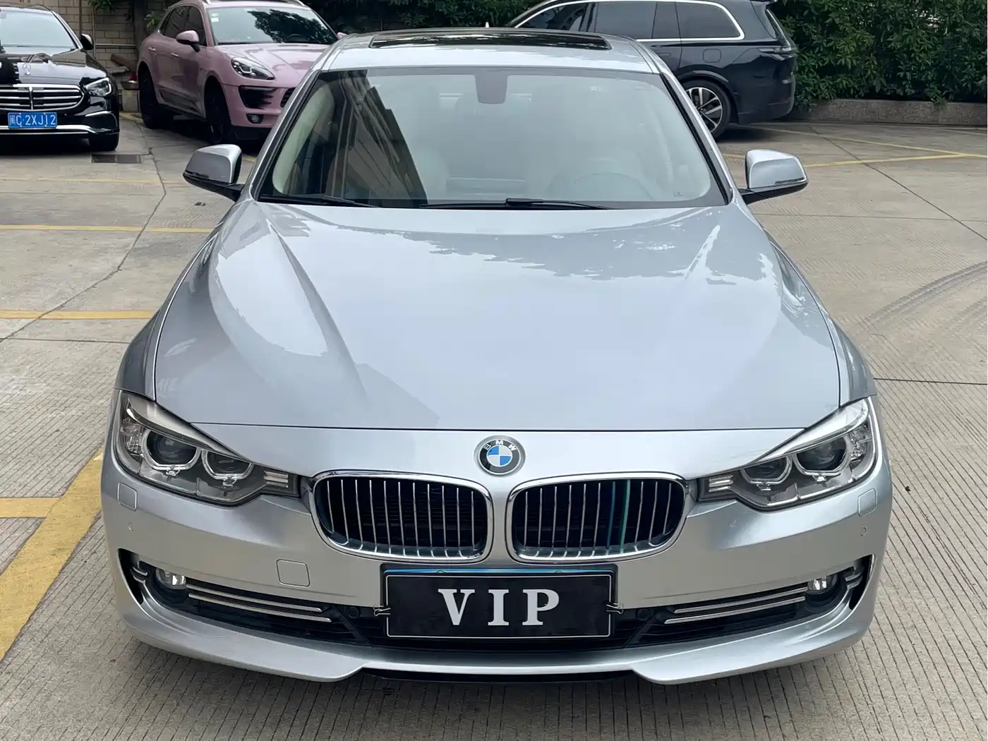 BMW 3 Series 2013 320Li Luxury Design Package фото 2