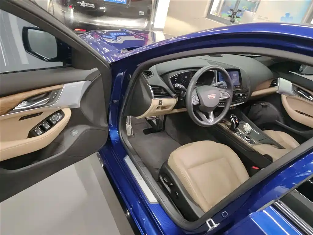 Cadillac CT5 2023 28T Prestige Style фото 12