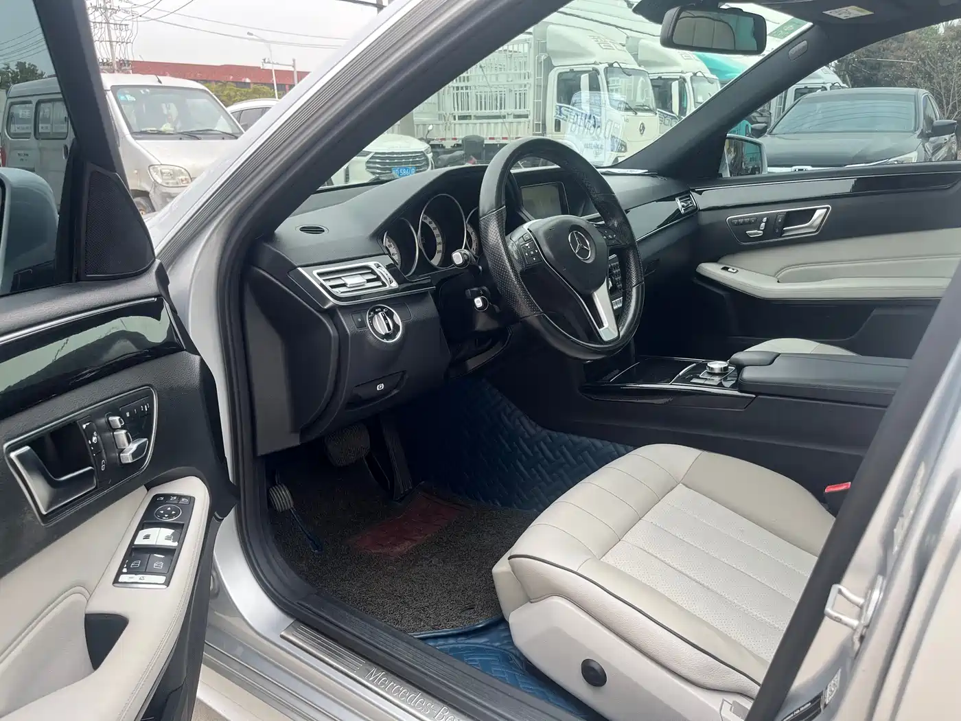 Mercedes-Benz E-Class 2015 E 260 L Sport фото 9