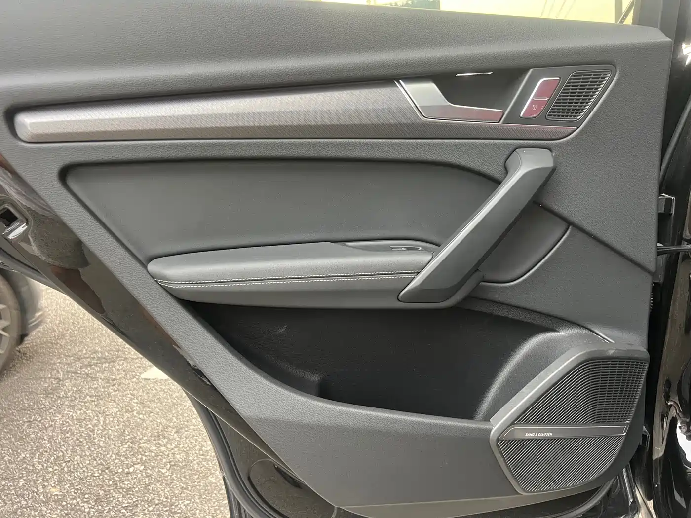 Audi Q5L 2023 45T Luxury Dynamic фото 22