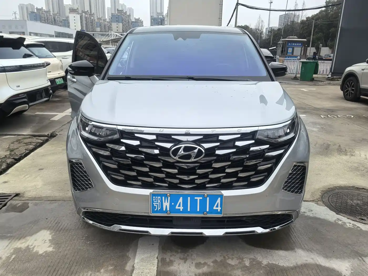 HYUNDAI KUSTU