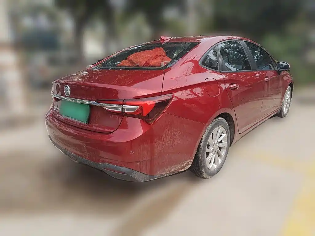 Photo 4 - Buick Verano