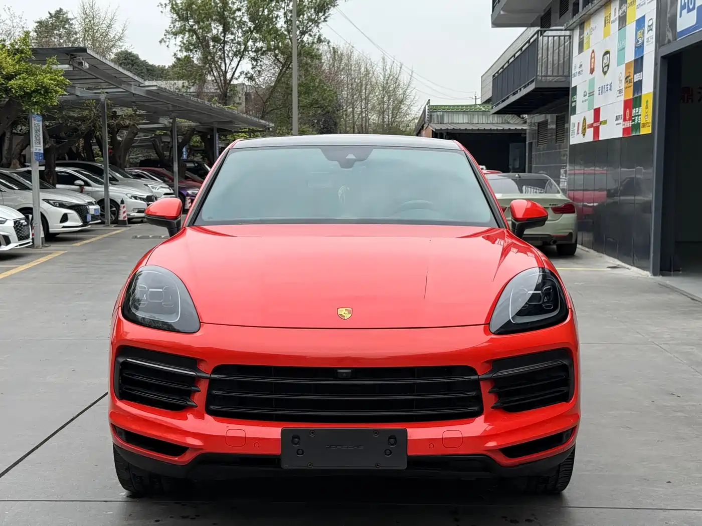 PORSCHE CAYENNE