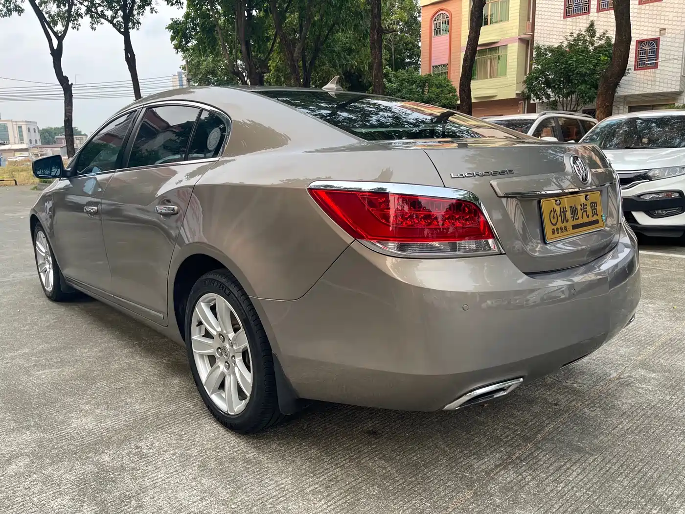 Buick LaCrosse 2012 2.4L SIDI Premium Edition фото 5