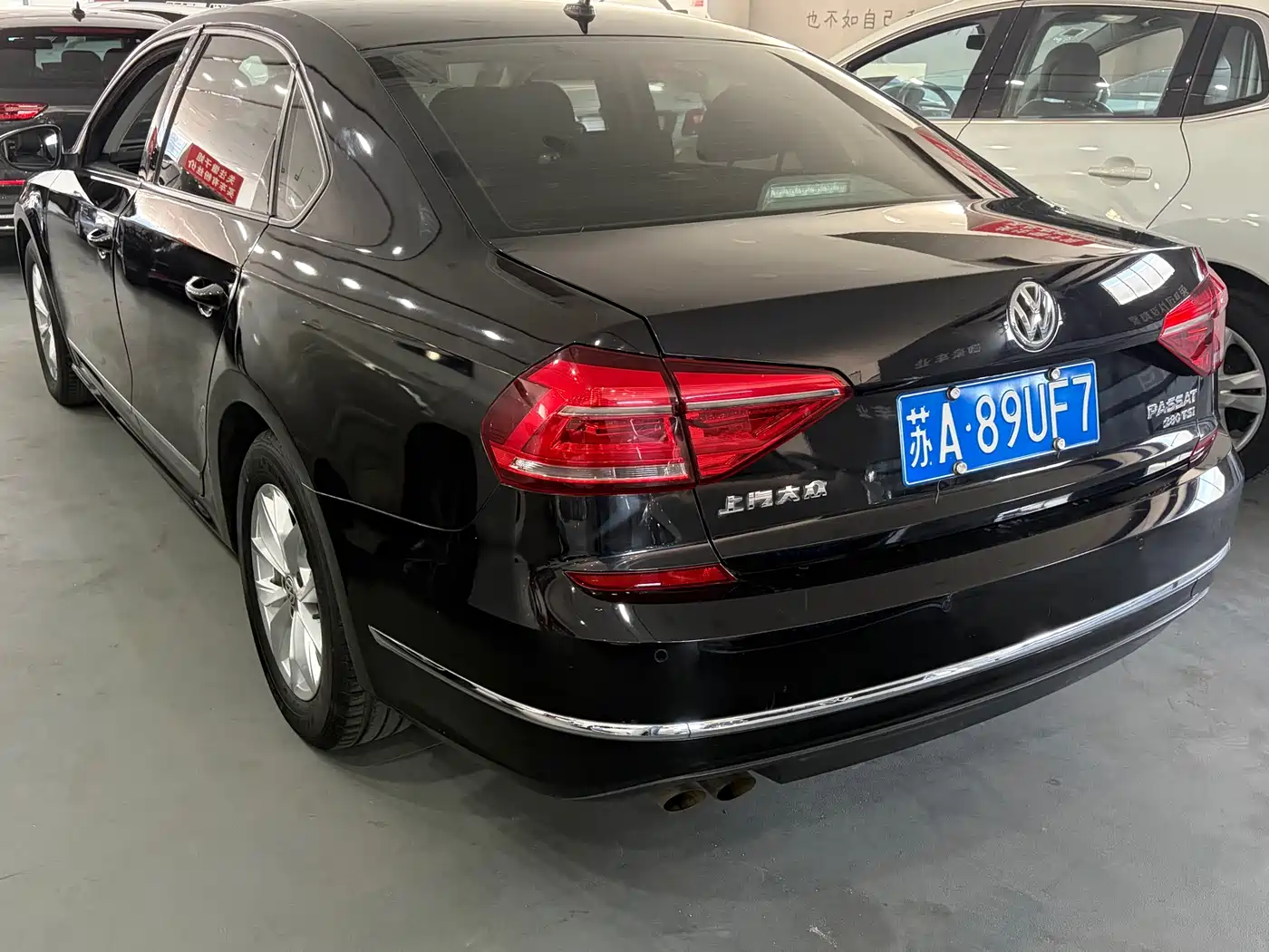 Volkswagen Passat 2017 280TSI DSG Prestige фото 3