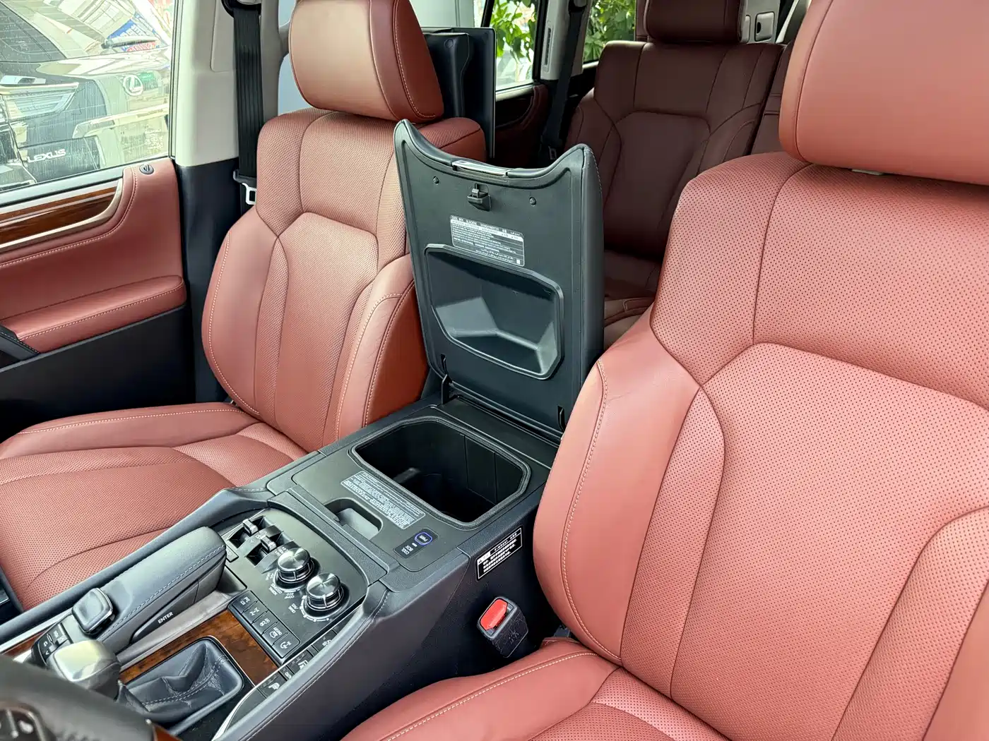 Lexus LX 2017 570 Prestige Luxury фото 10