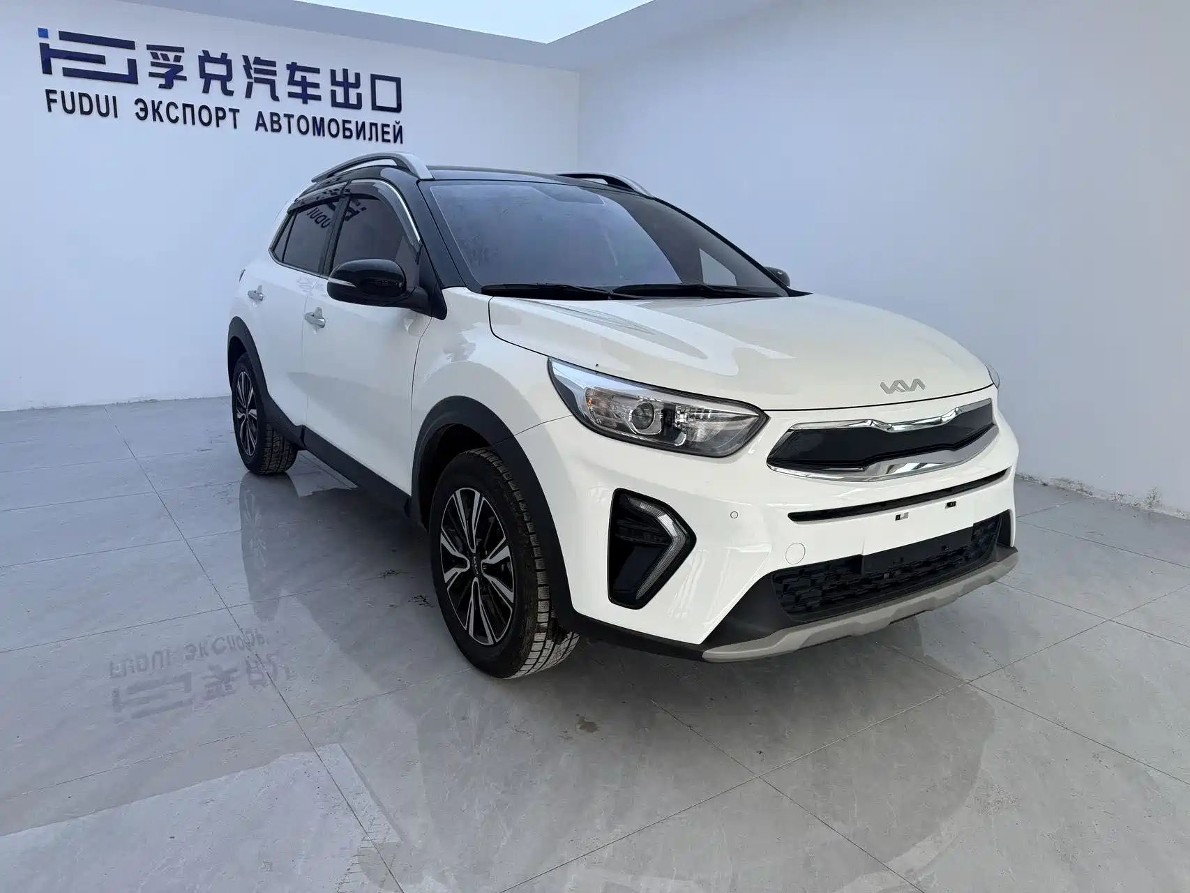 Фото 3 - Kia KX1