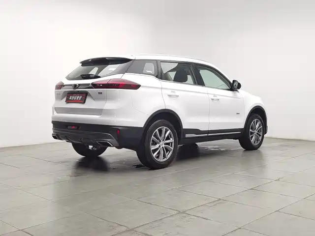 Geely Boyue 2018 1.8TD Automatic 2WD Smart Wisdom 4G Edition — фото 2