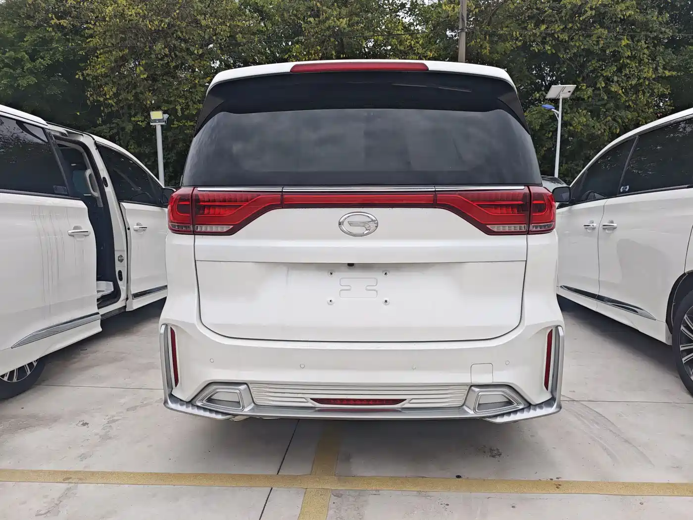 GAC Trumpchi Trumpchi M8 2021 Facelift Leading Series 390T Luxury Edition фото 4