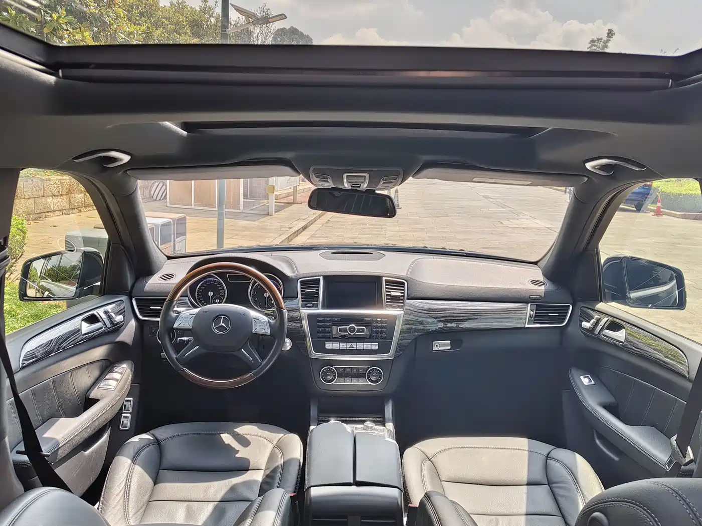 Mercedes-Benz GL-Class 2014 GL 400 4MATIC Luxury фото 36