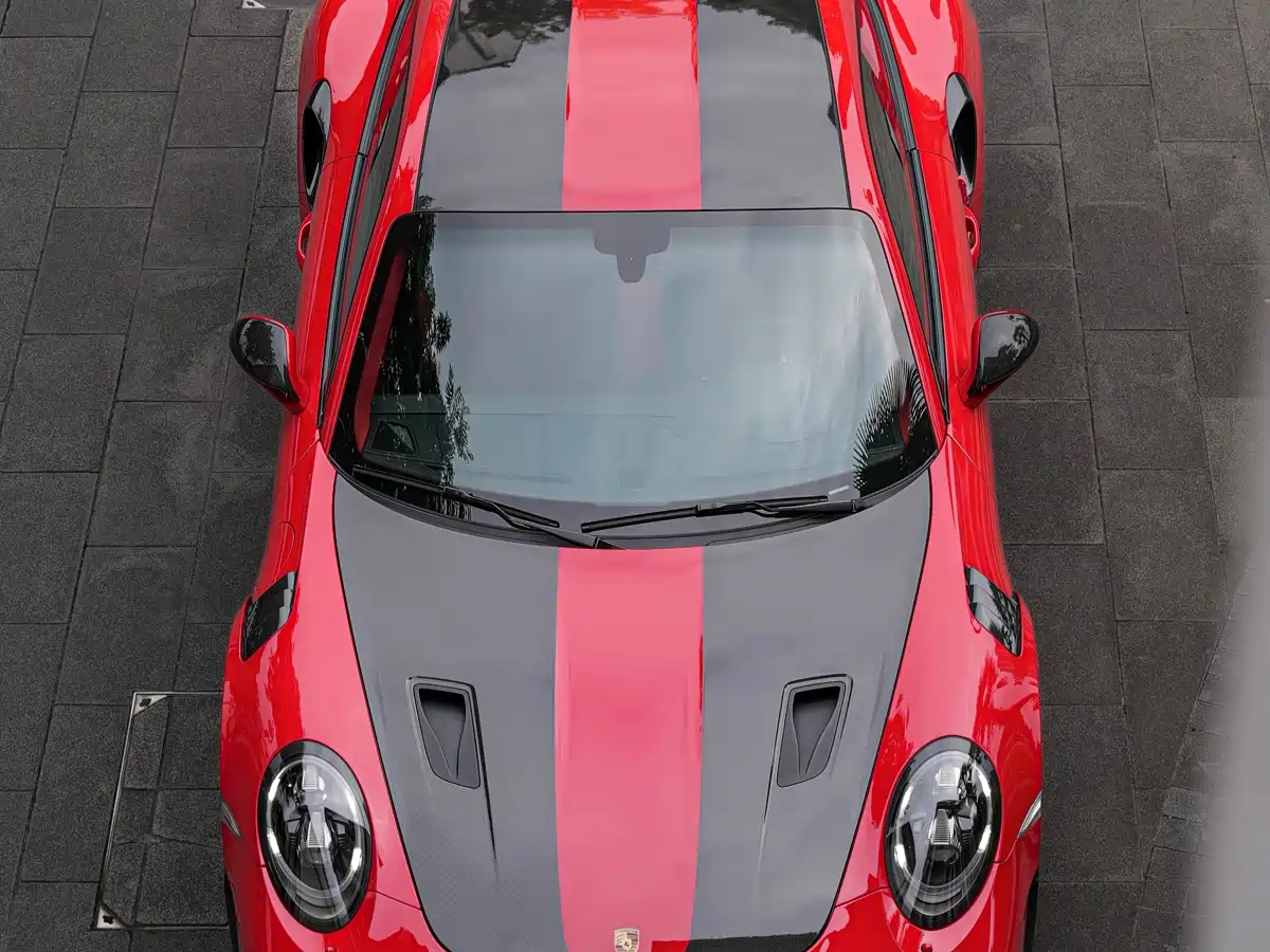 Porsche 911 2018 GT2 RS 3.8T фото 4