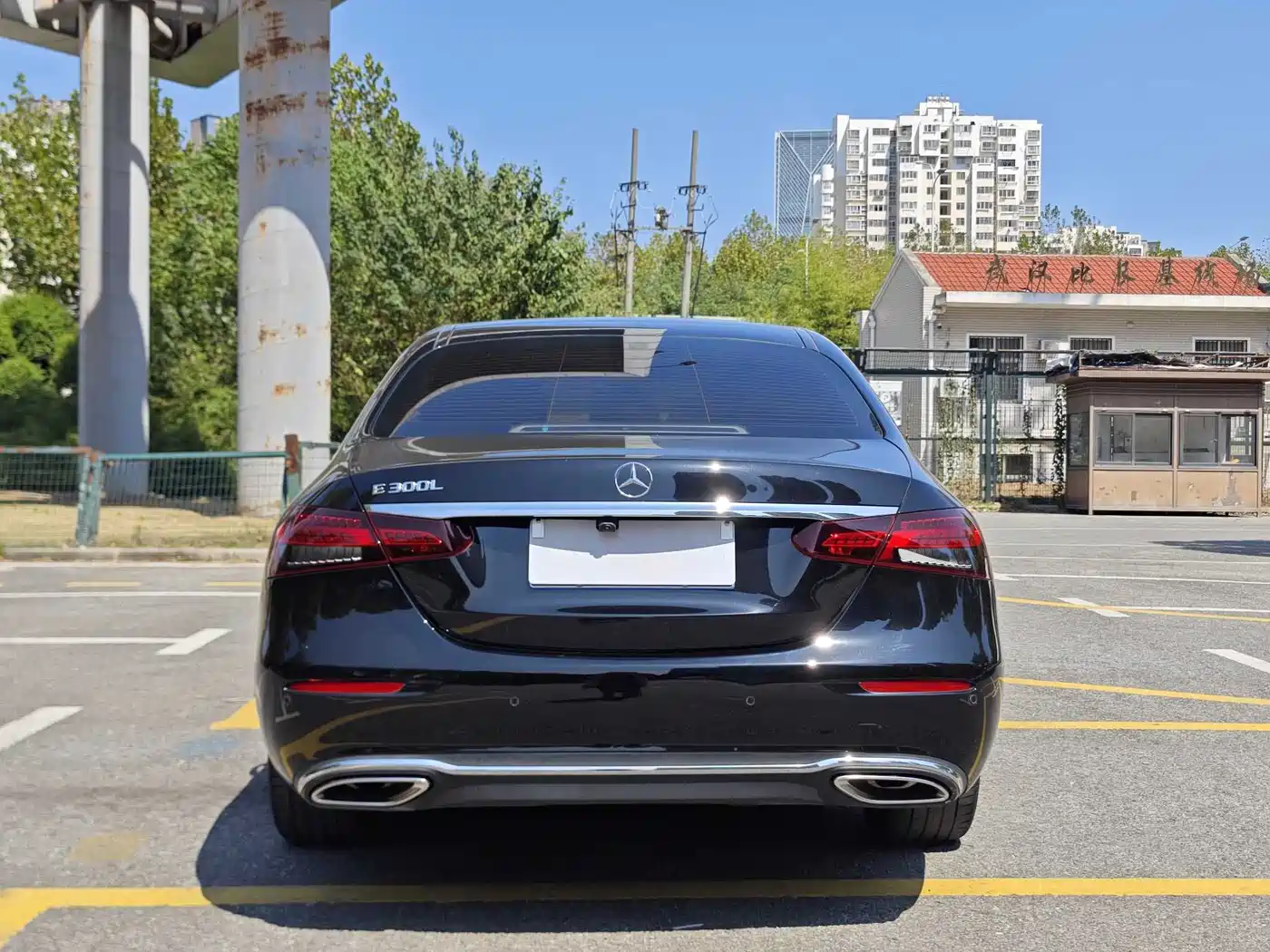 Mercedes-Benz E-Class 2022 Facelift E 300 L Fashion Style фото 14