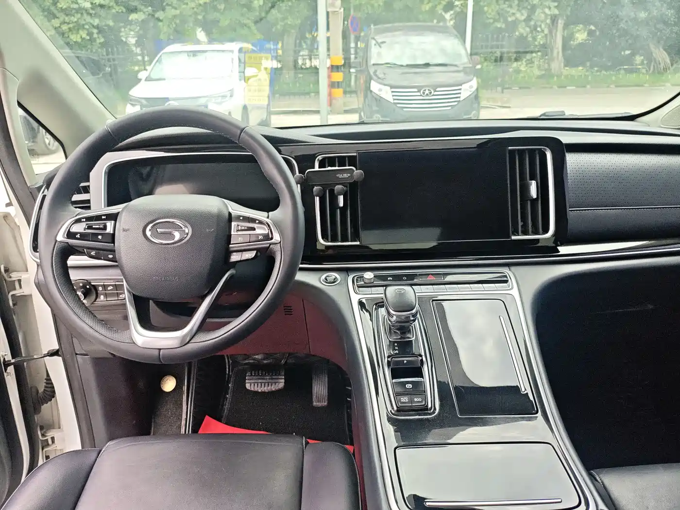 GAC Trumpchi Trumpchi M8 2021 Leading Show Series 390T Prestige Edition фото 9