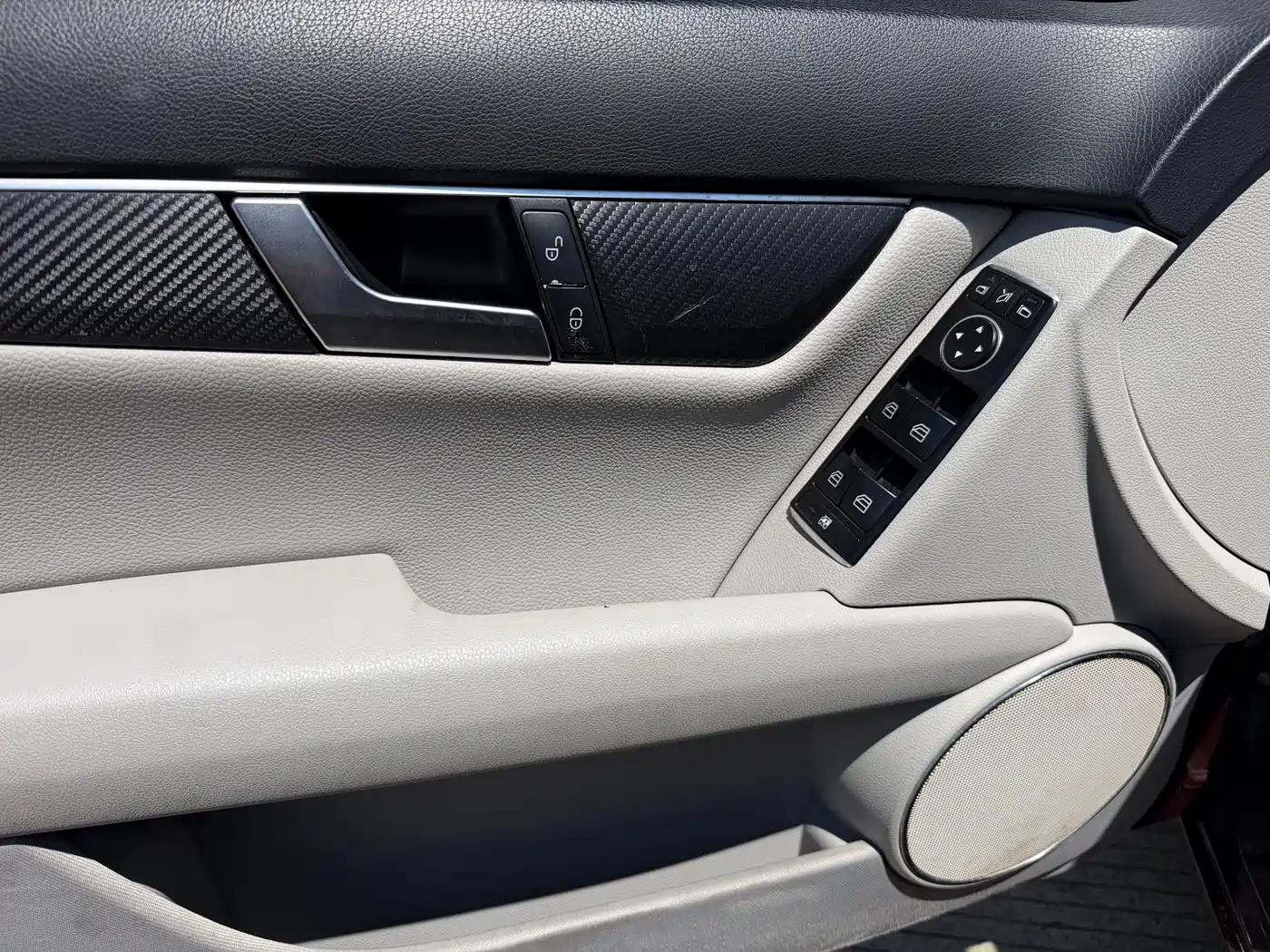 Mercedes-Benz C-Class 2013 Model C 180 CGI Classic фото 12