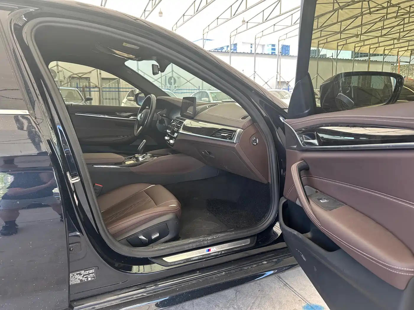 BMW 5 Series 2022 525Li Luxury Package фото 15
