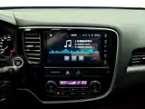 Фото 11 - Mitsubishi Outlander