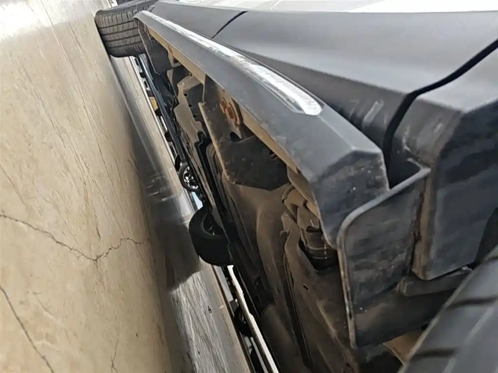 Toyota RAV4 Rongfang 2016 2.0L CVT 2WD Trend (China V) фото 22