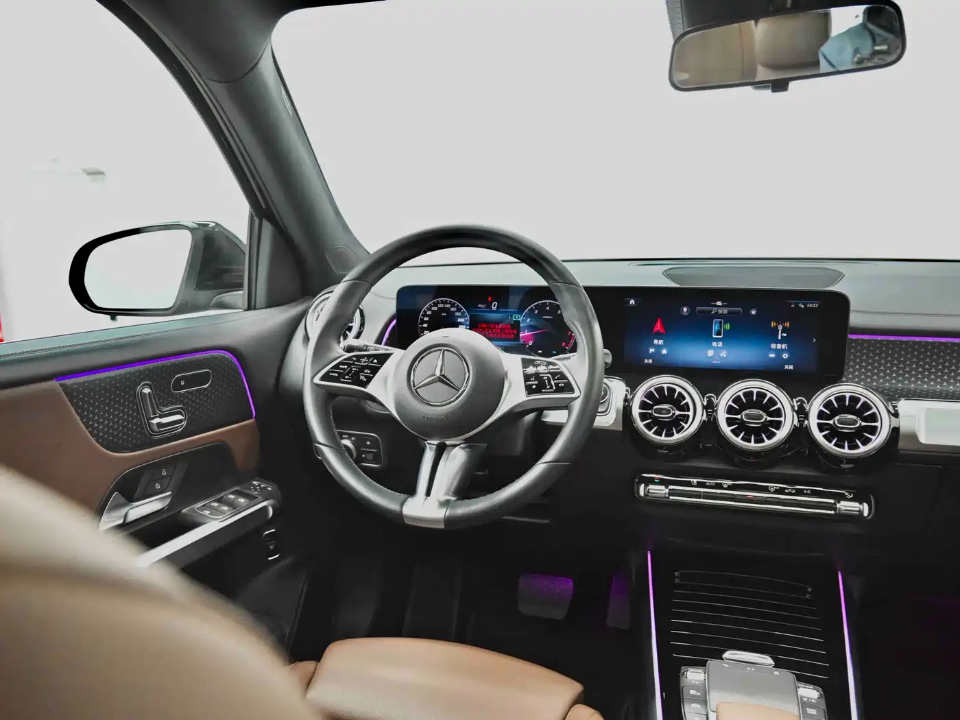 Mercedes-Benz GLB 2024 GLB 220 Fashion фото 33