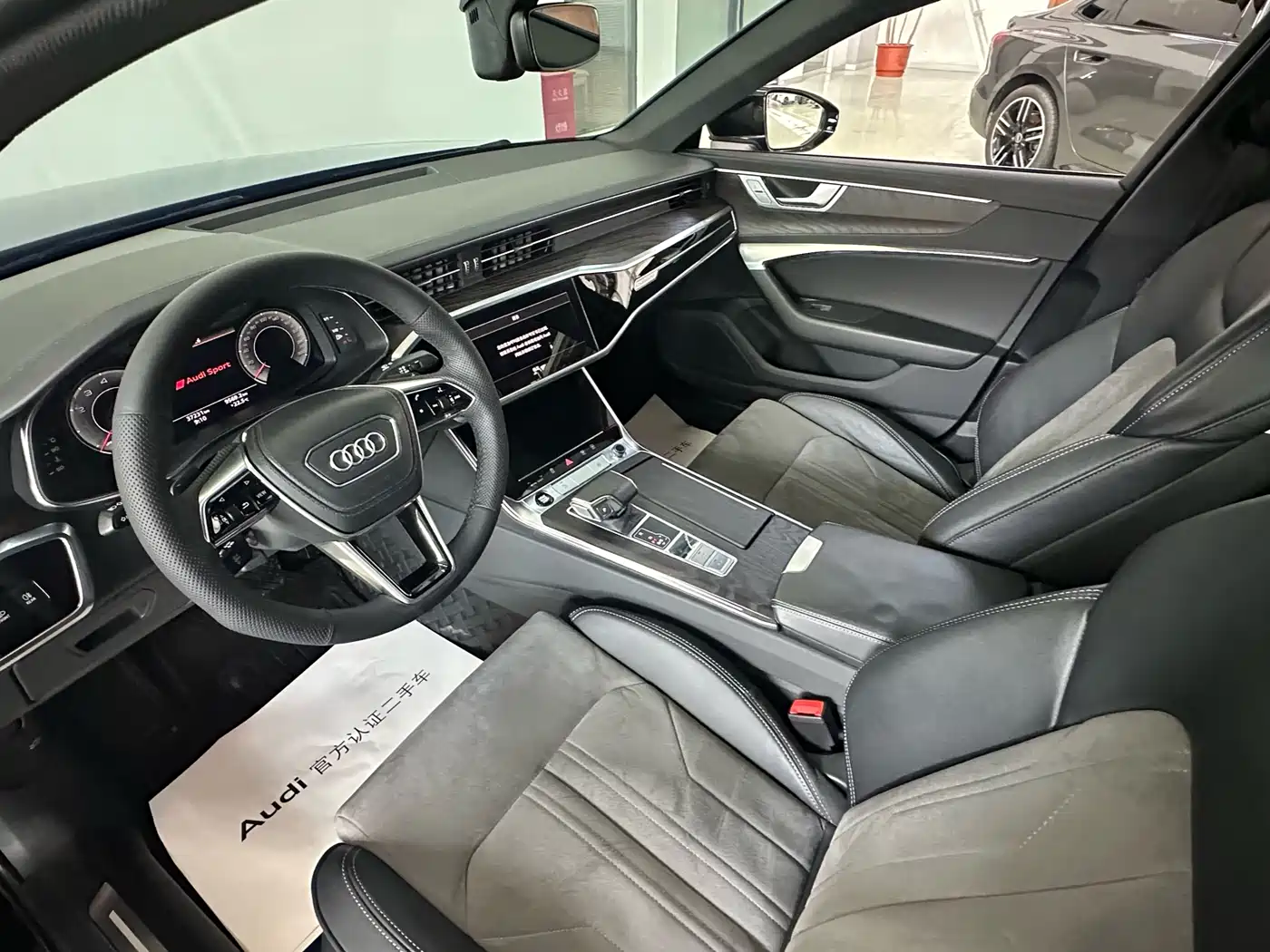 Audi A6L 2023 Facelift 45 TFSI quattro Premium Dynamic фото 6