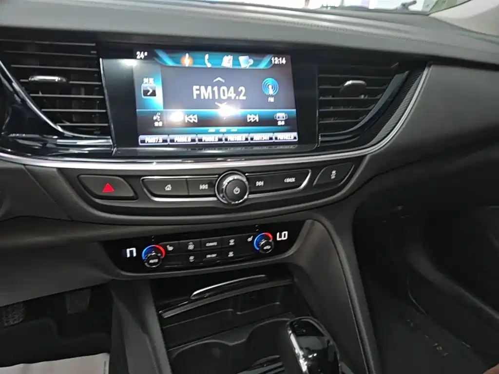 Buick Regal 2019 20T Elite China VI фото 13