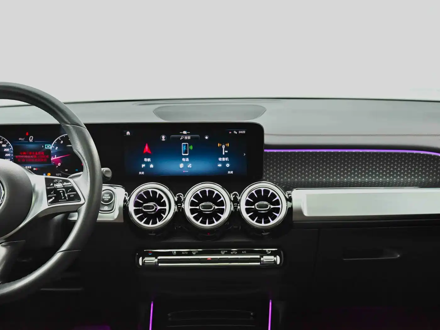 Mercedes-Benz GLB 2024 GLB 220 Fashion фото 32