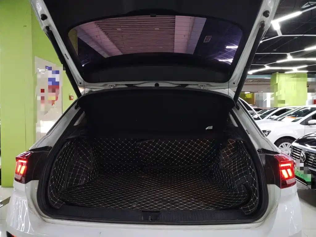 Volkswagen T-ROC 2020 280TSI DSG 2WD Comfort фото 15