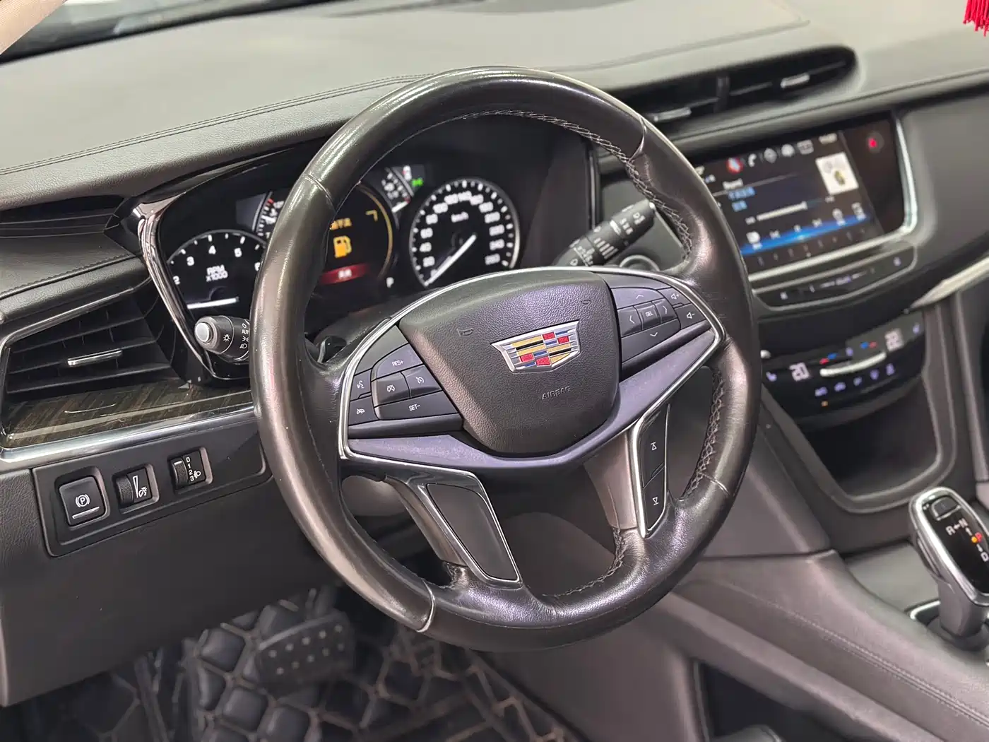 Cadillac XT5 2018 25T Luxury фото 6