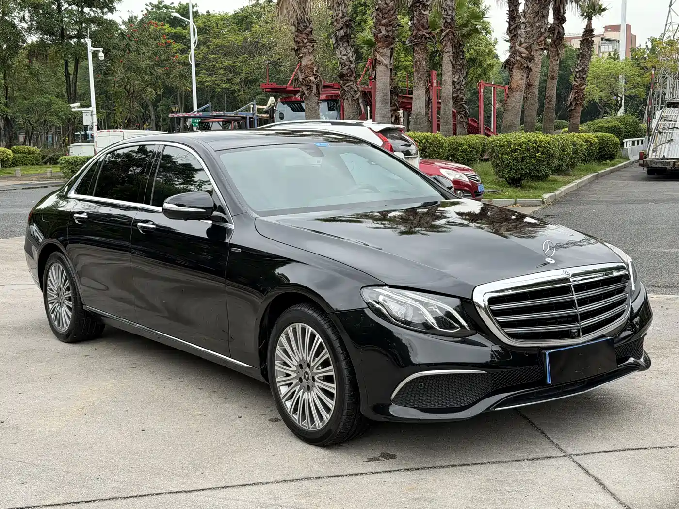 Mercedes-Benz E-Class 2020 Facelift E 300 L Exclusive фото 3