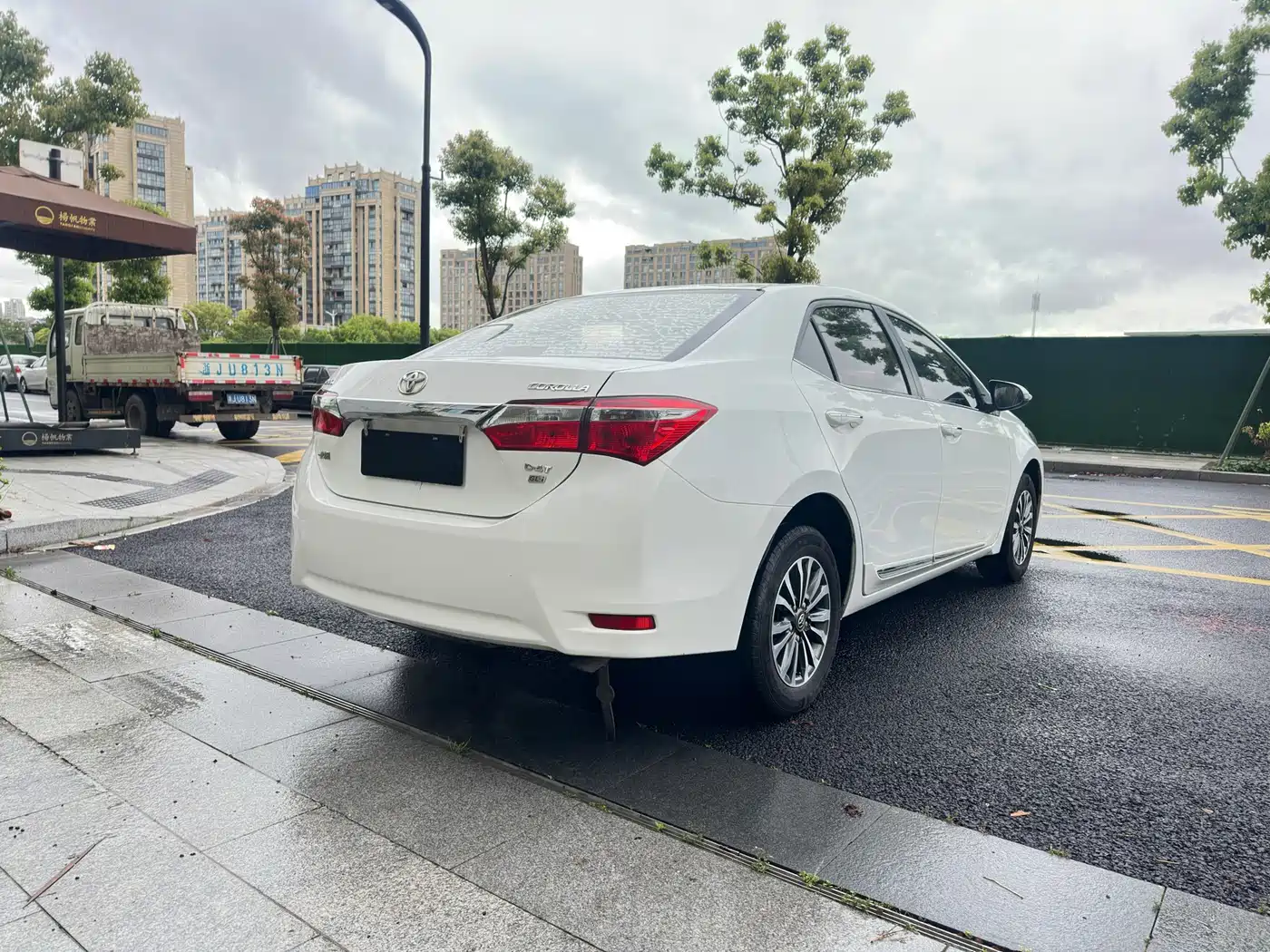 Toyota Corolla 2017 Facelift 1.2T S-CVT GL-i фото 5