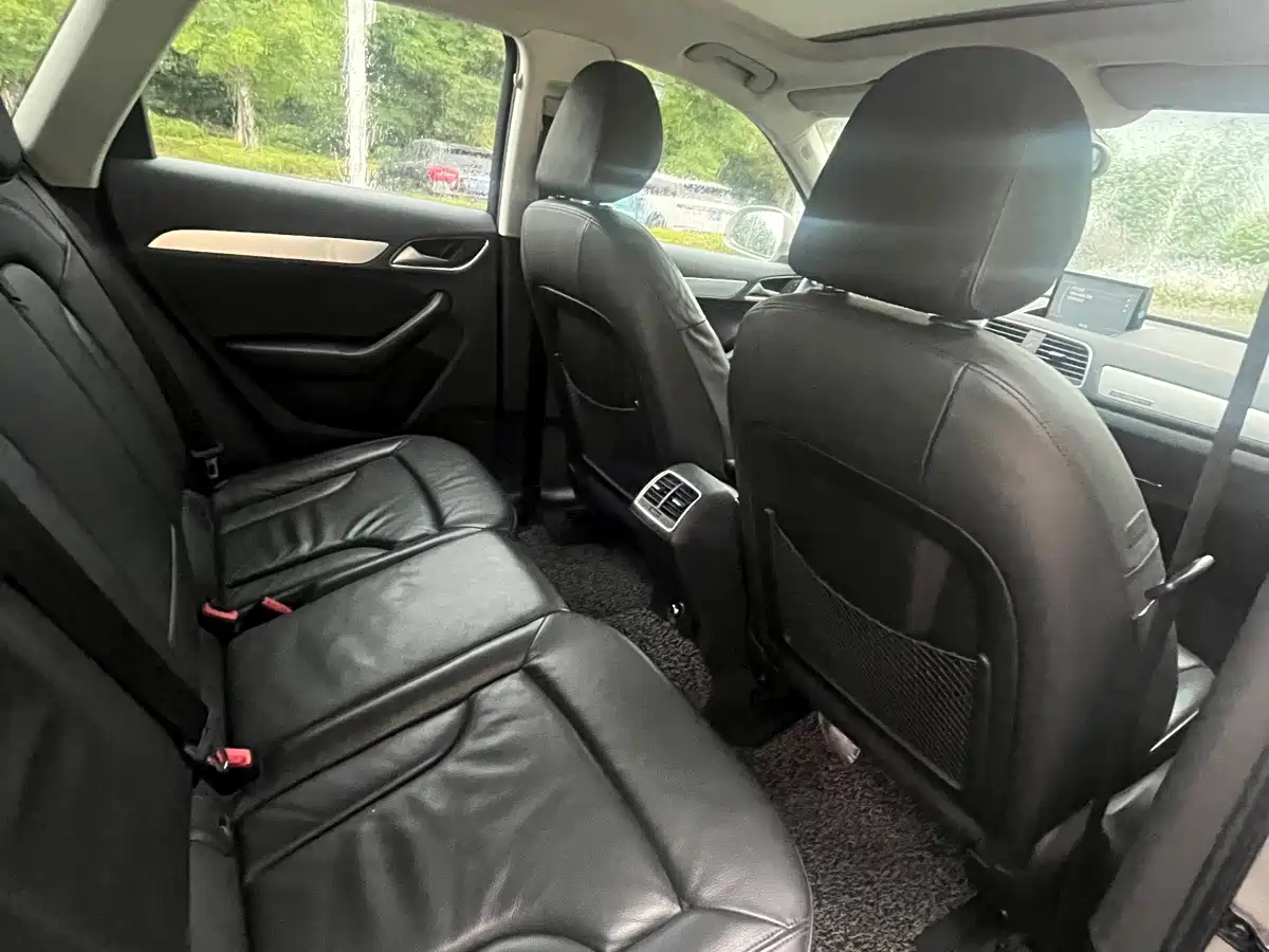 Audi Q3 (Import) 2013 2012 35 TFSI quattro Comfort