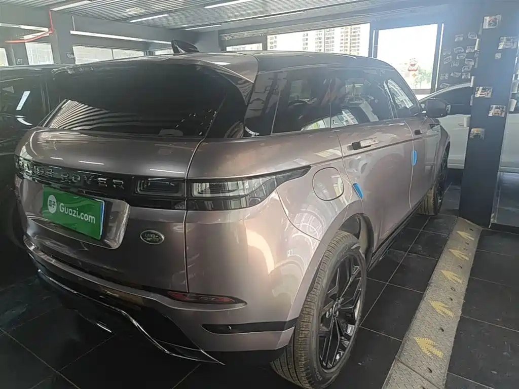 Land Rover Range Rover Evoque 2022 Facelift Range Rover Evoque L 249PS R-Dynamic Luxury фото 7