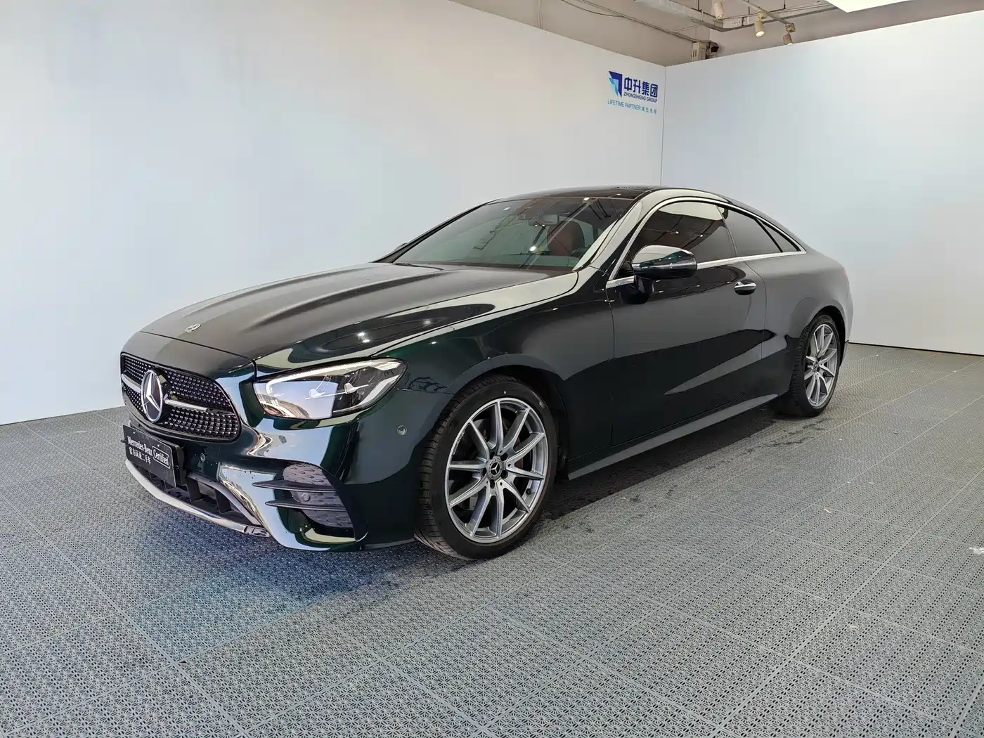 Mercedes-Benz E-Class (Import) 2021 E 260 Coupe