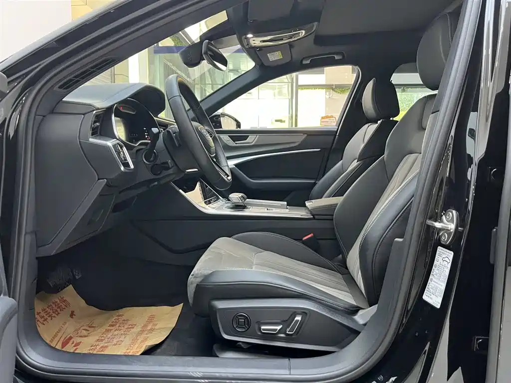 Audi A6L 2024 40 TFSI Luxury Dynamic фото 14