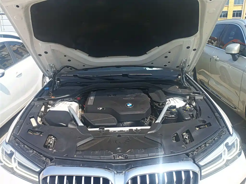 BMW 5 Series 2022 Model Second Facelift 530Li Leading M Sport Package фото 16