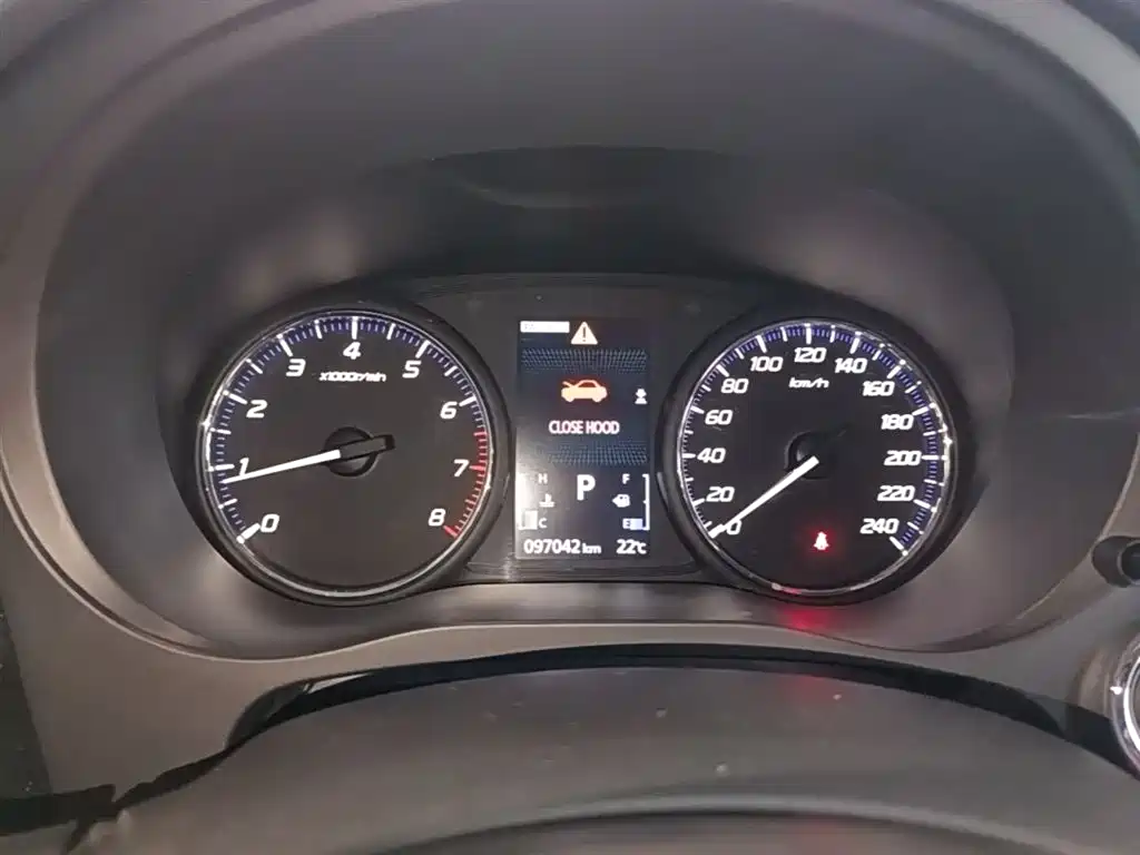 Mitsubishi Outlander 2019 2.4L 4WD Deluxe Edition 5-seater China V фото 12