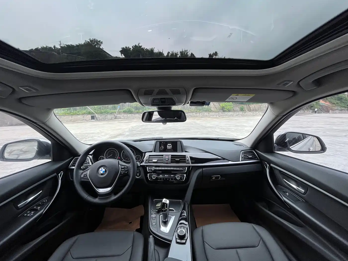 BMW 3 Series 2017 320Li Fashion фото 16