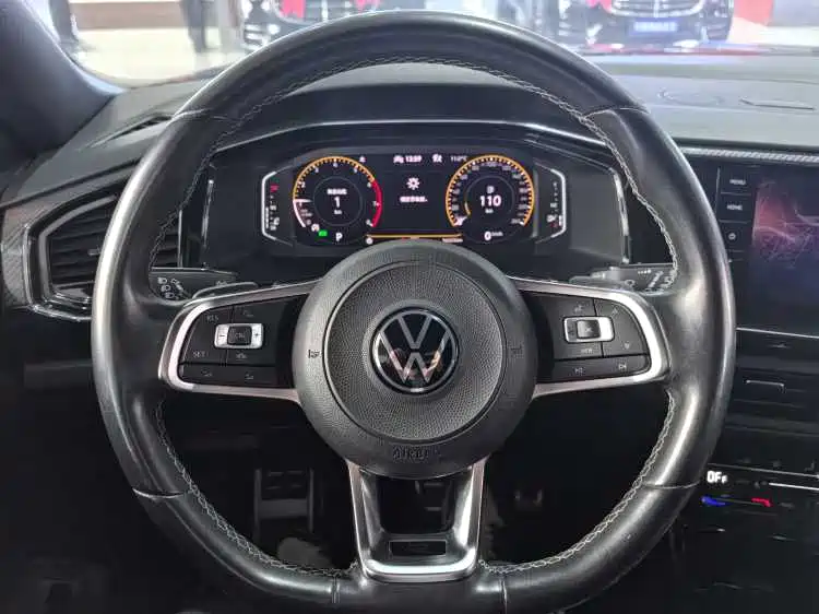 Volkswagen Tayron 2022 380TSI 4WD R-Line Smart Connect Edition фото 5