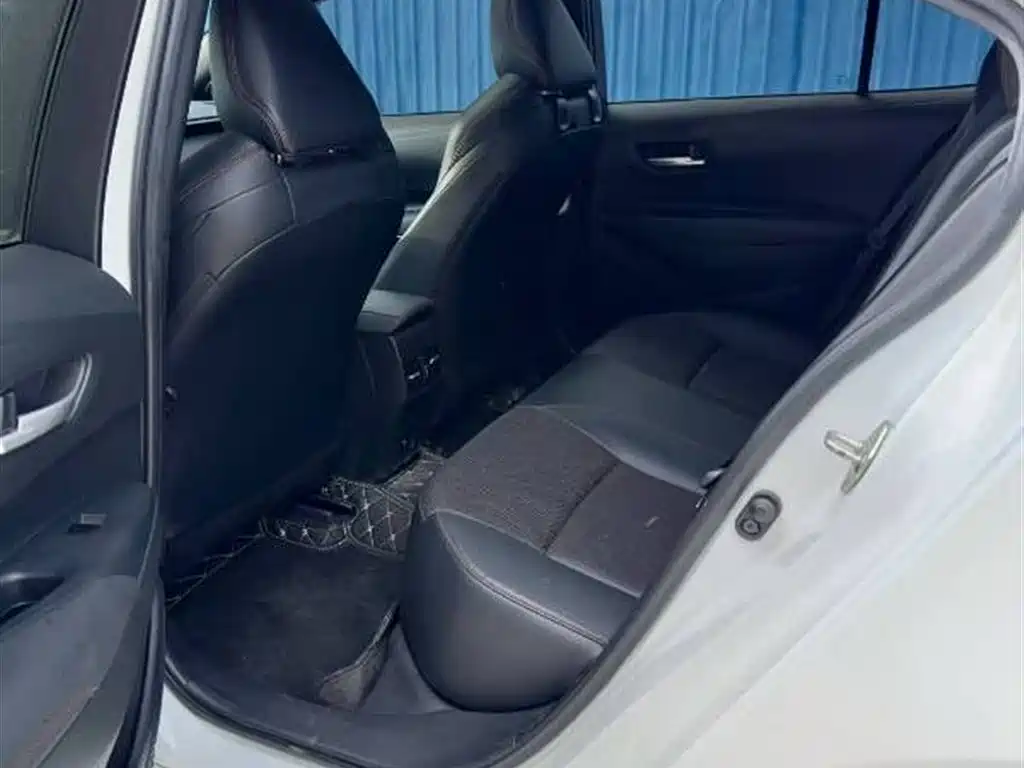 Toyota Levin 2022 185T CVT Sport Edition фото 9