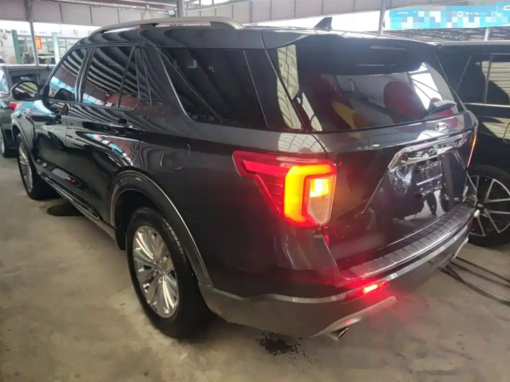 Ford Explorer 2021 2020 EcoBoost 285 AWD Titanium Edition 7-Seater