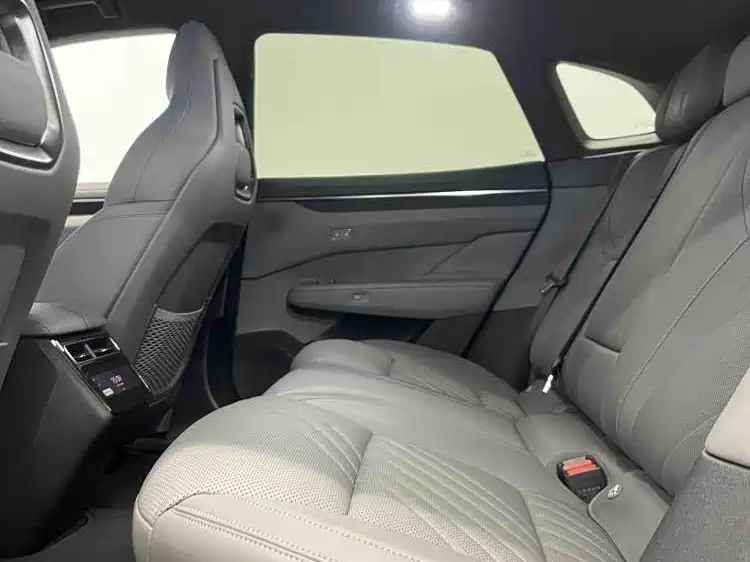 ZEEKR EXTREME KRYPTON 001