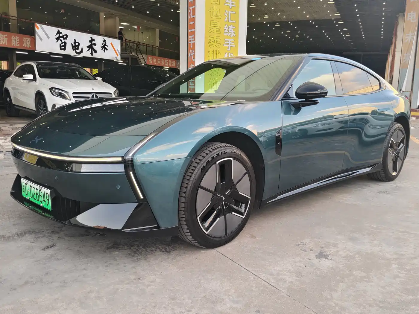 XPeng P7 2025 702km Long Range Edition