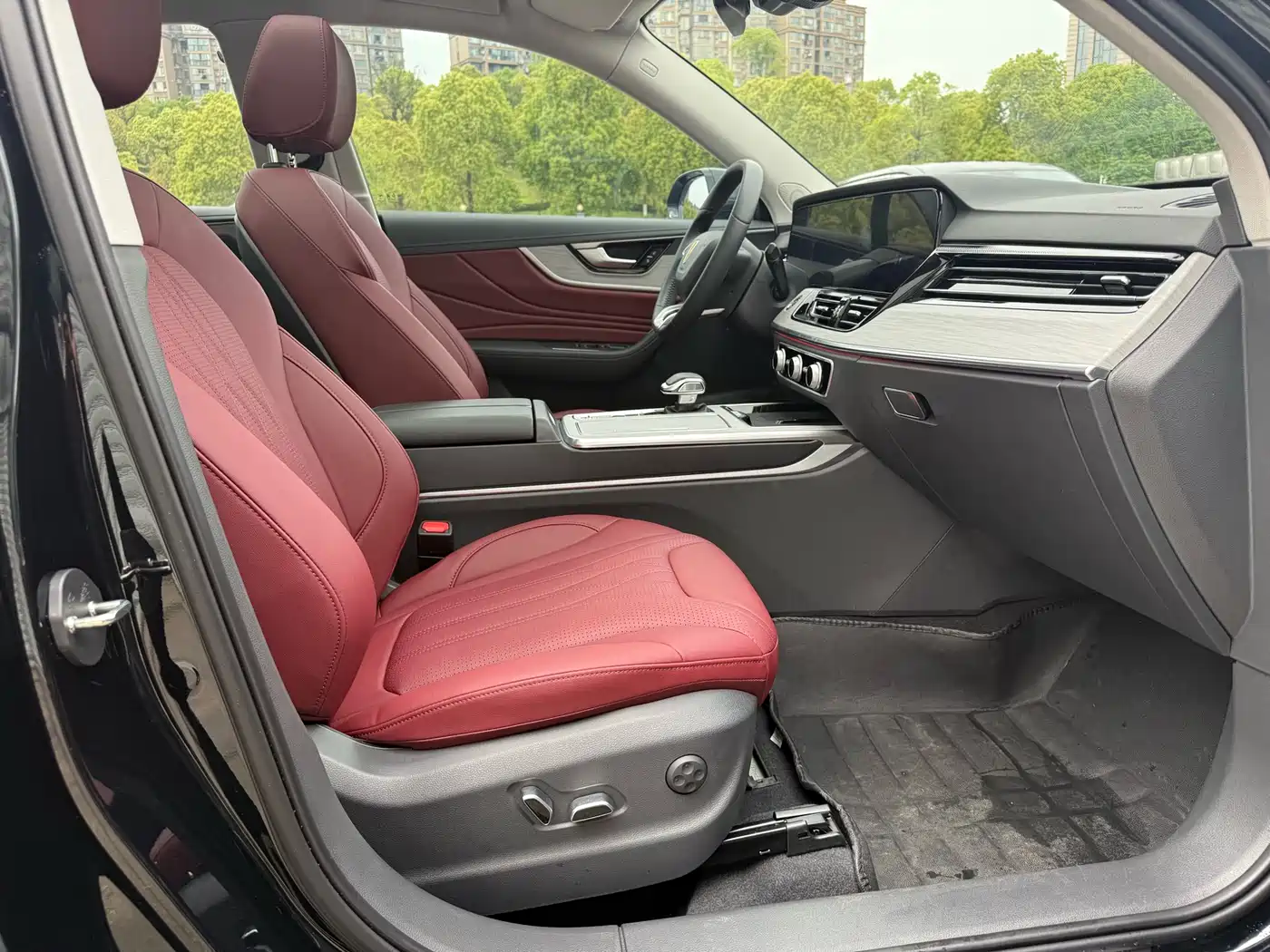 Hongqi HS5 2025 2.0T 2WD Qixiang Pro фото 16
